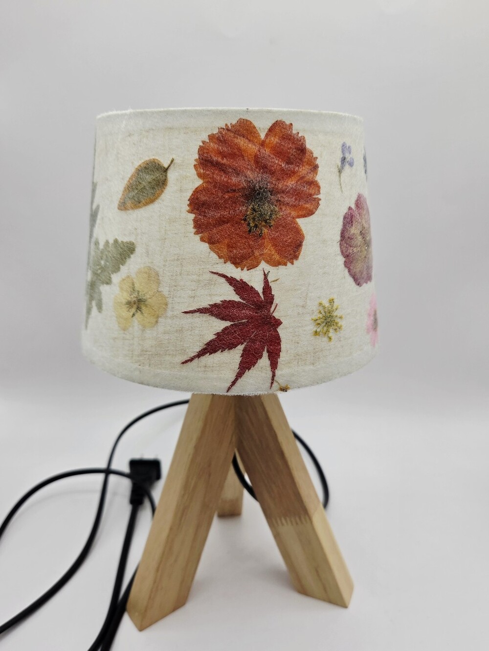 Vintage Pressed Flower Small Lamp/Nightlight